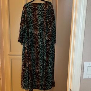 L&B Turquoise and black /Brown Animal Print Long Sleeve sheer duster 2x